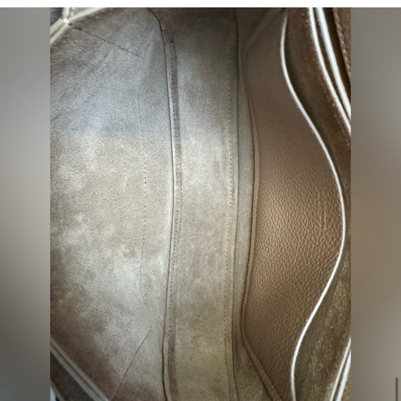 EUC Cuyana Concertina Shoulder Bag in Cappucino - Picture 14 of 15